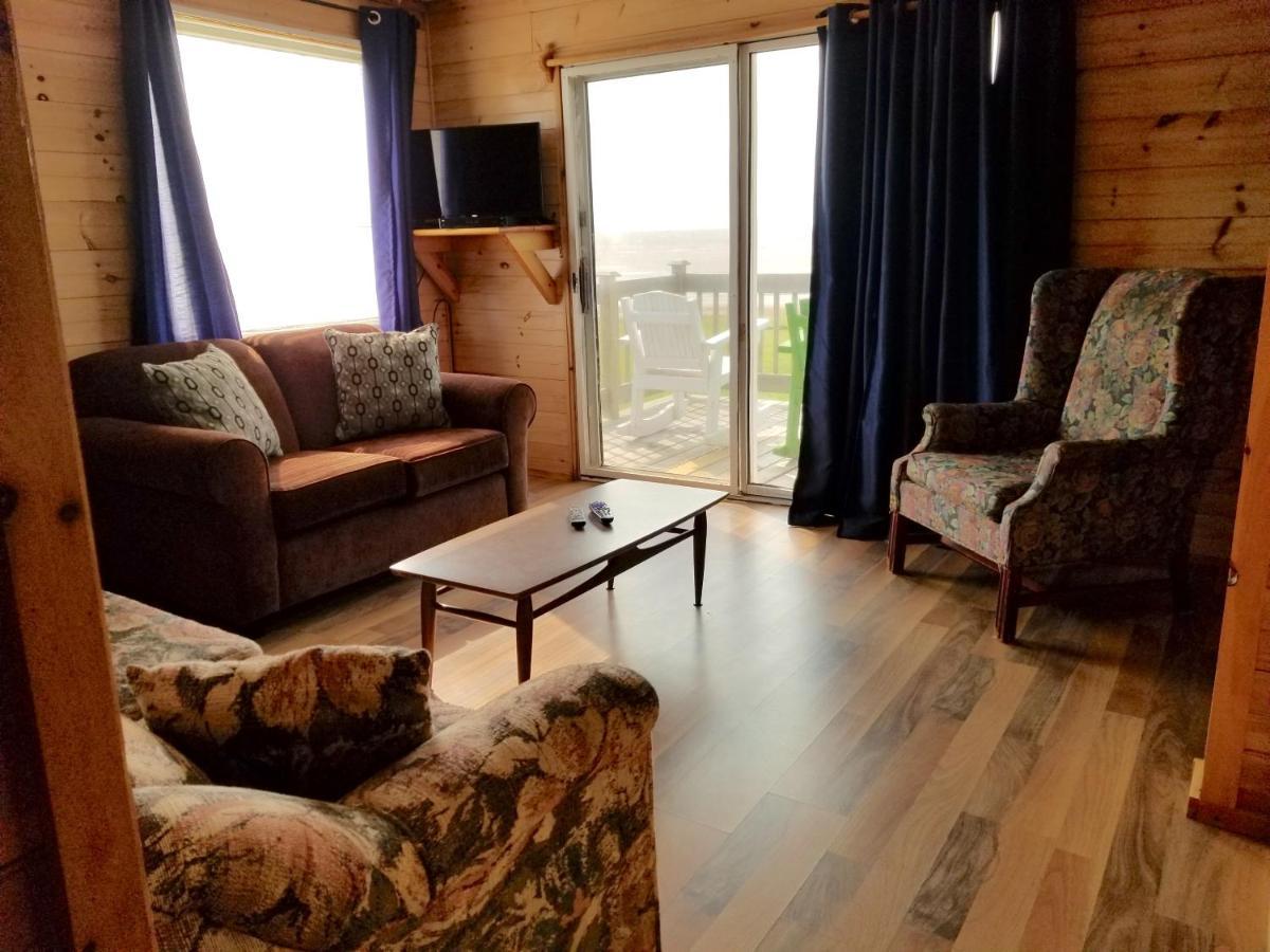 Blue Spruces Cottages Hampton Ngoại thất bức ảnh
